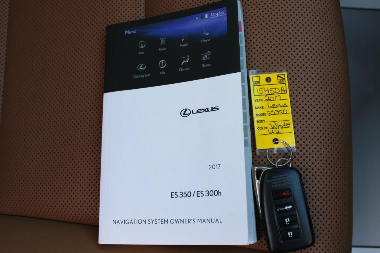 Lexus ES 350 Sedan 2017