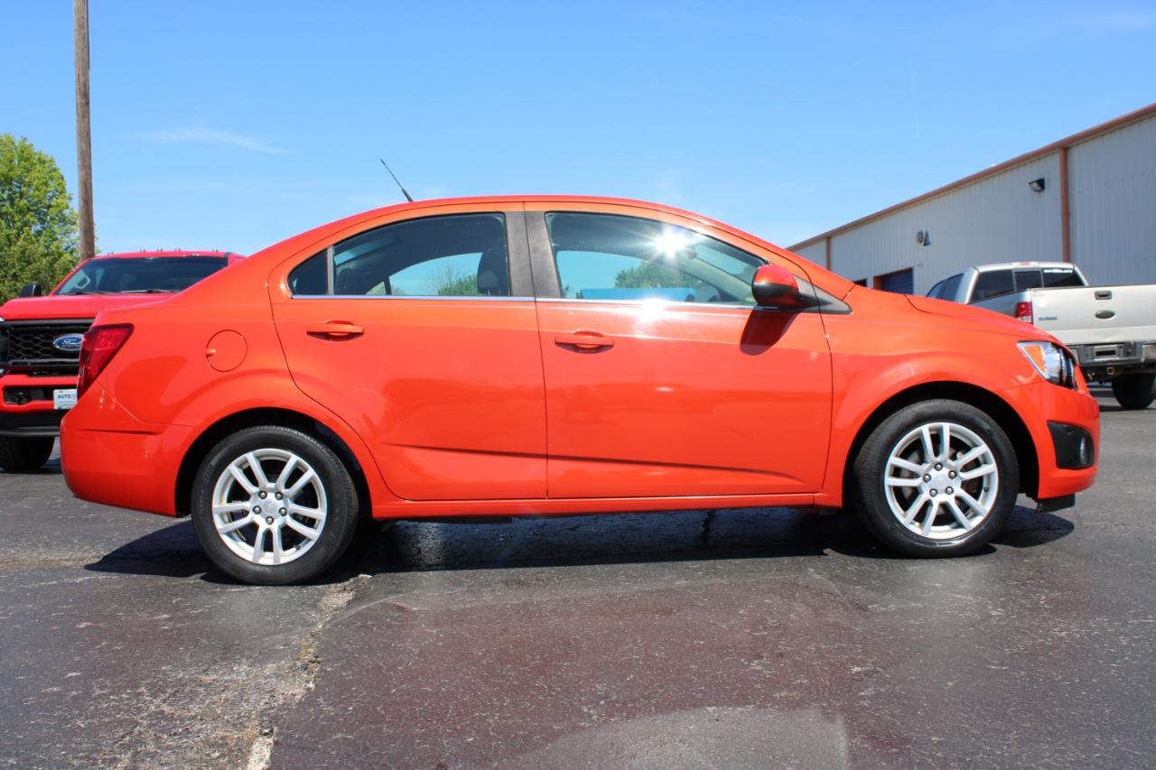 Chevrolet Sonic LT 2013