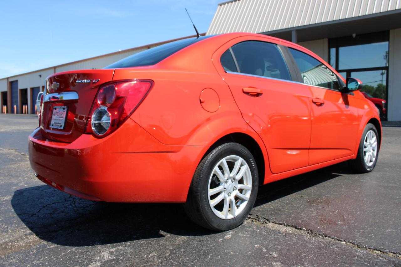 Chevrolet Sonic LT 2013