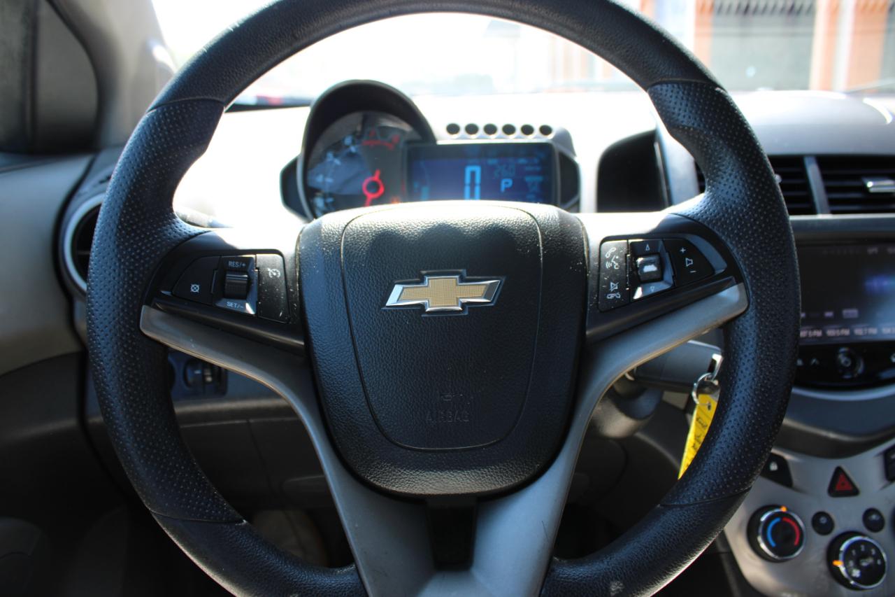 Chevrolet Sonic LT 2013