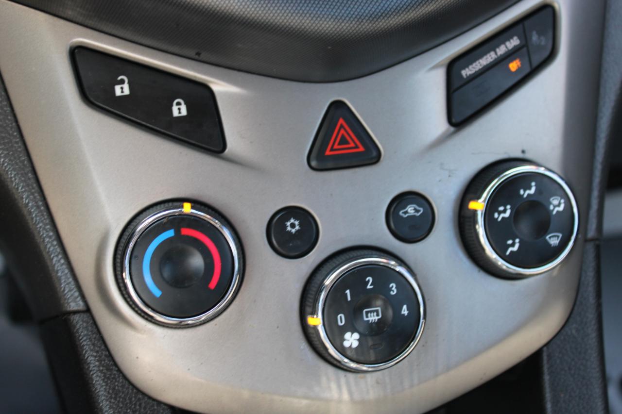 Chevrolet Sonic LT 2013