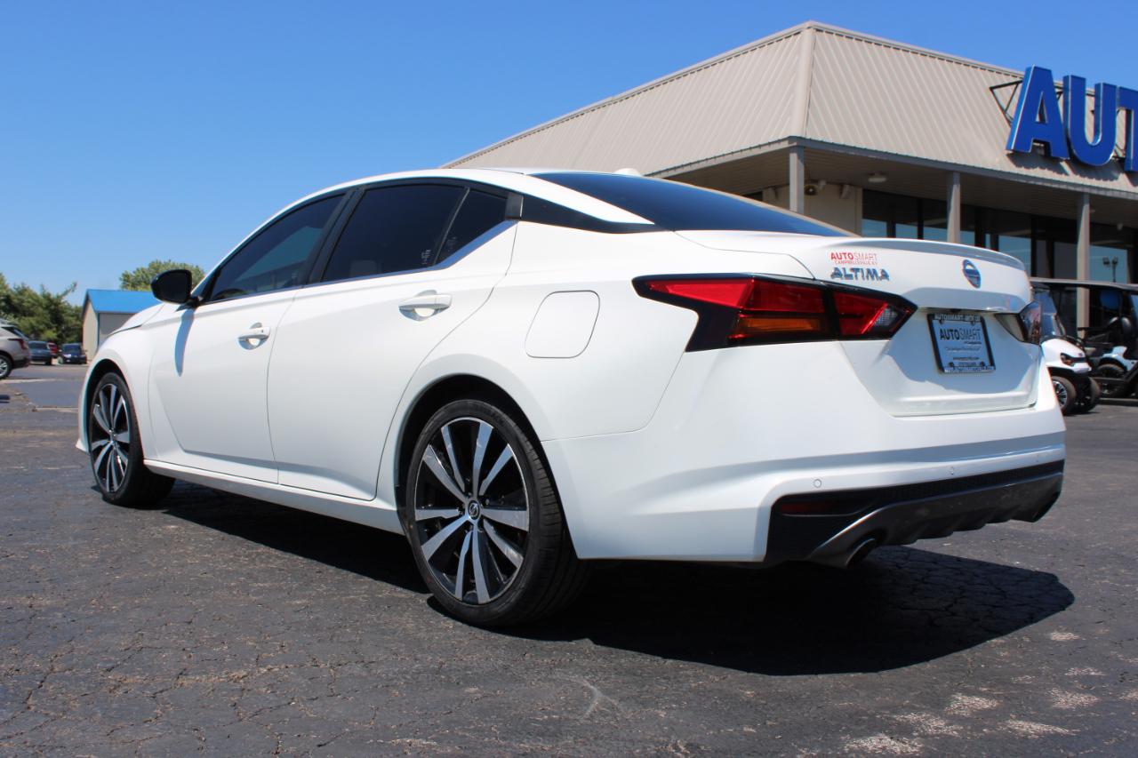 Nissan Altima SR 2020
