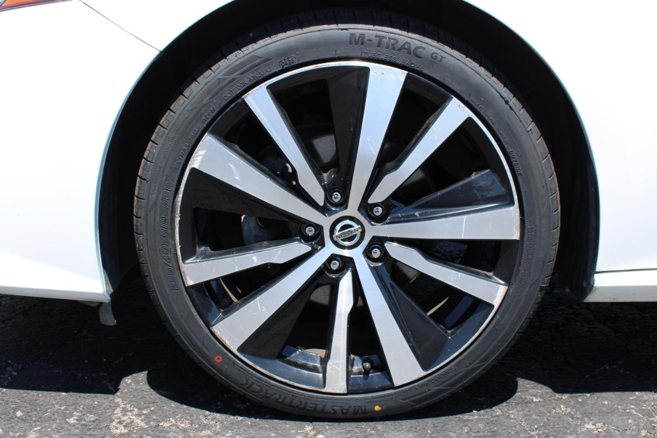 Nissan Altima SR 2020