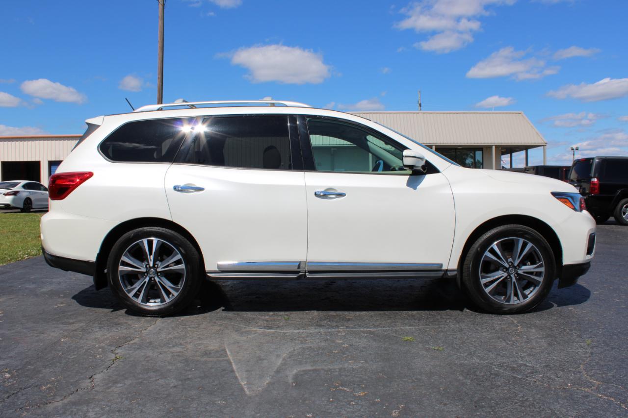 Nissan Pathfinder Platinum 2017