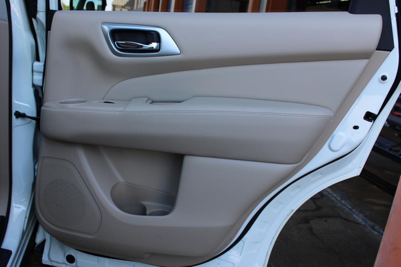 Nissan Pathfinder Platinum 2017