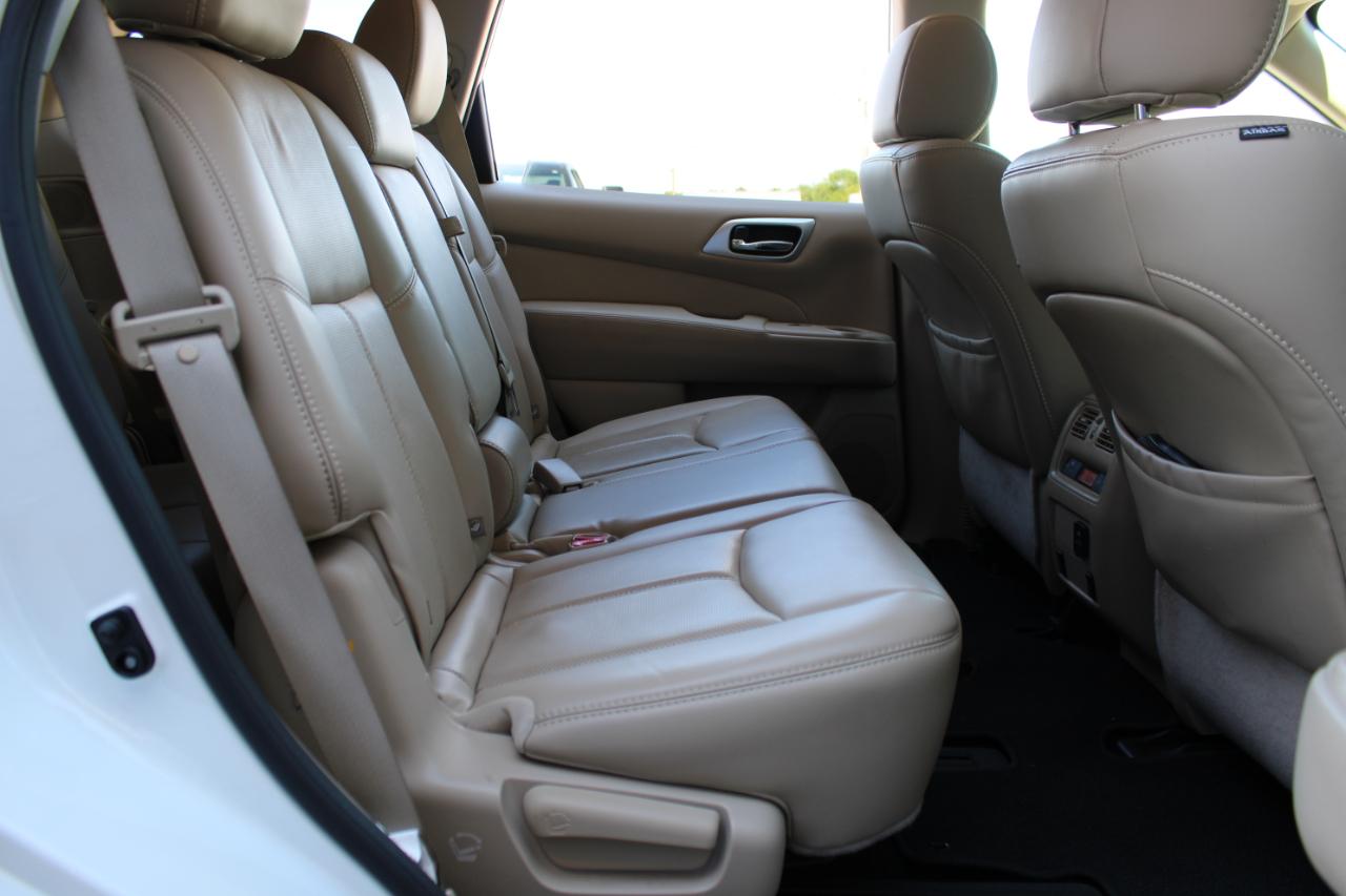 Nissan Pathfinder Platinum 2017