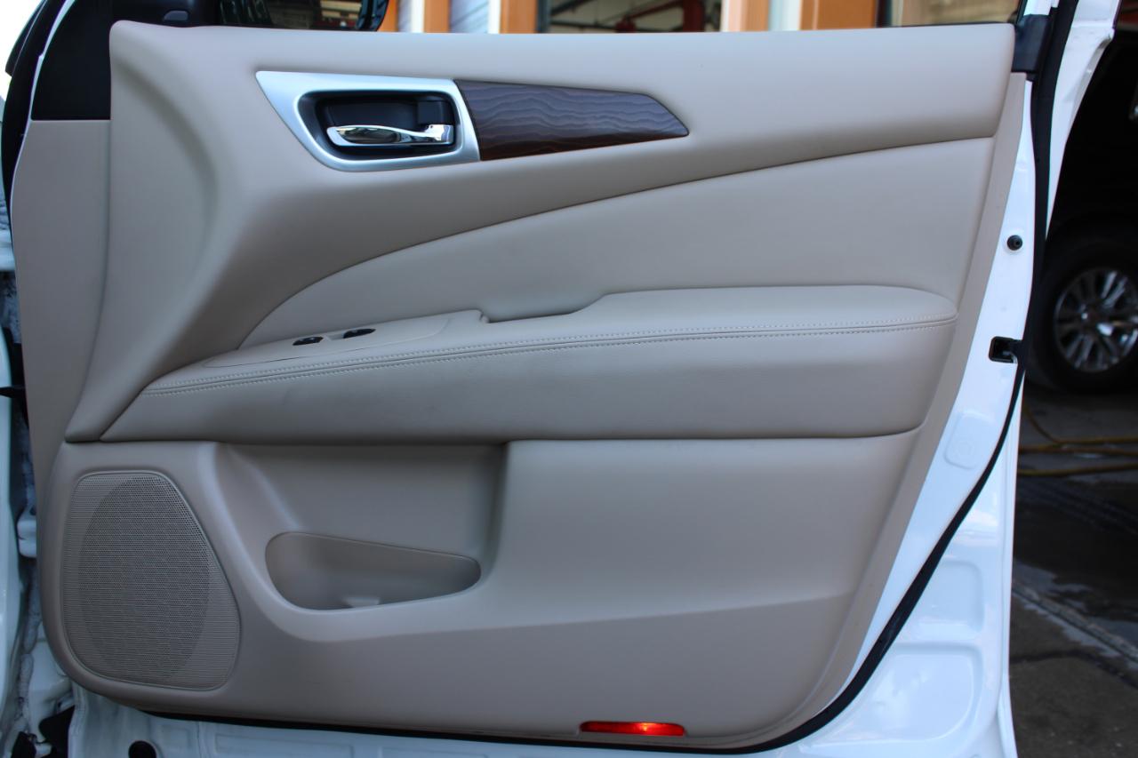 Nissan Pathfinder Platinum 2017