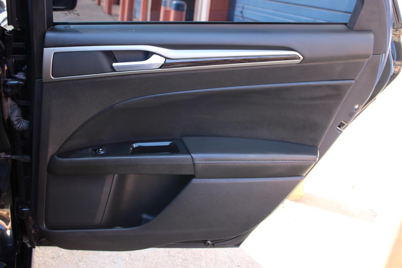 Ford Fusion SE 2014