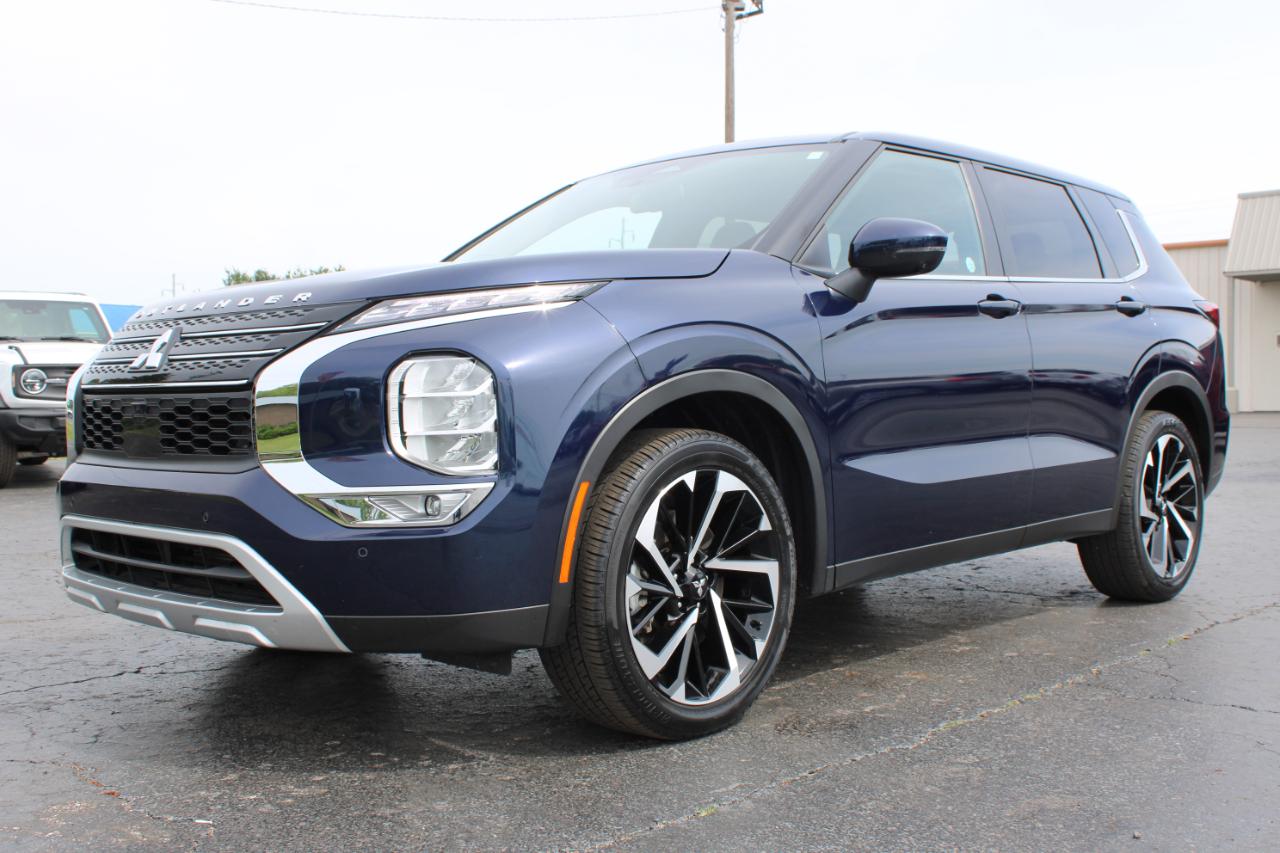 Mitsubishi Outlander SE FWD 2024