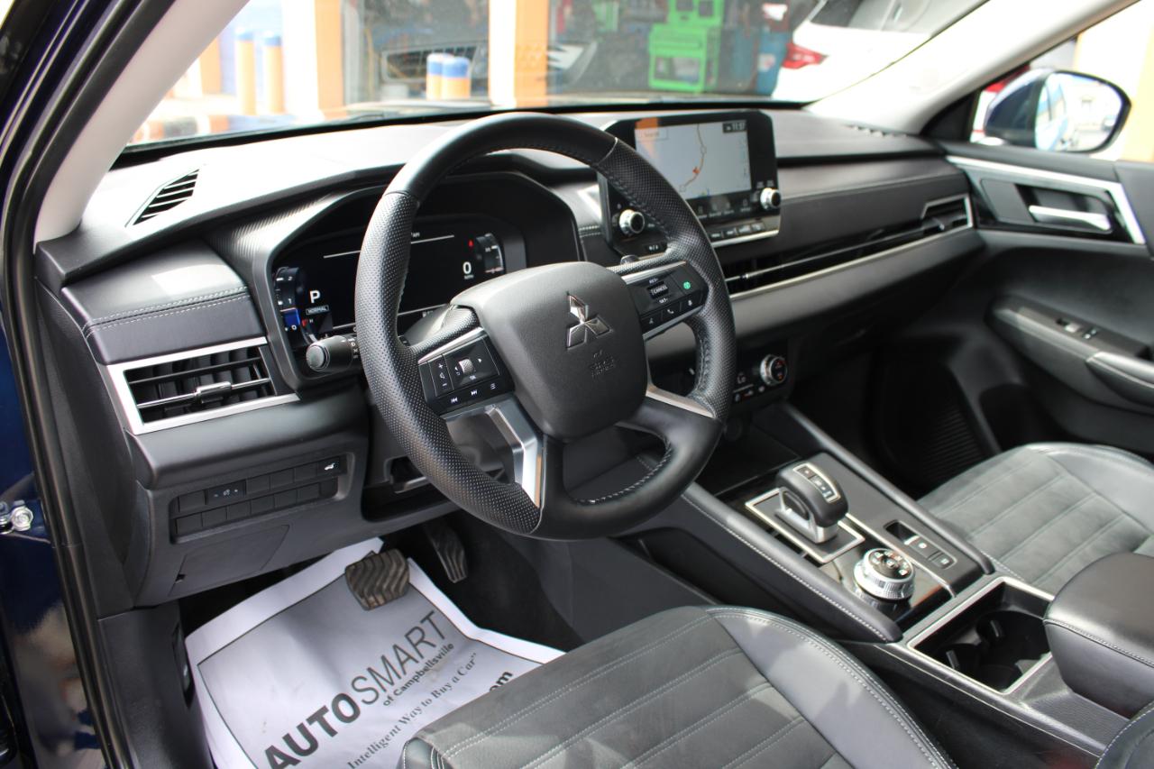 Mitsubishi Outlander SE FWD 2024