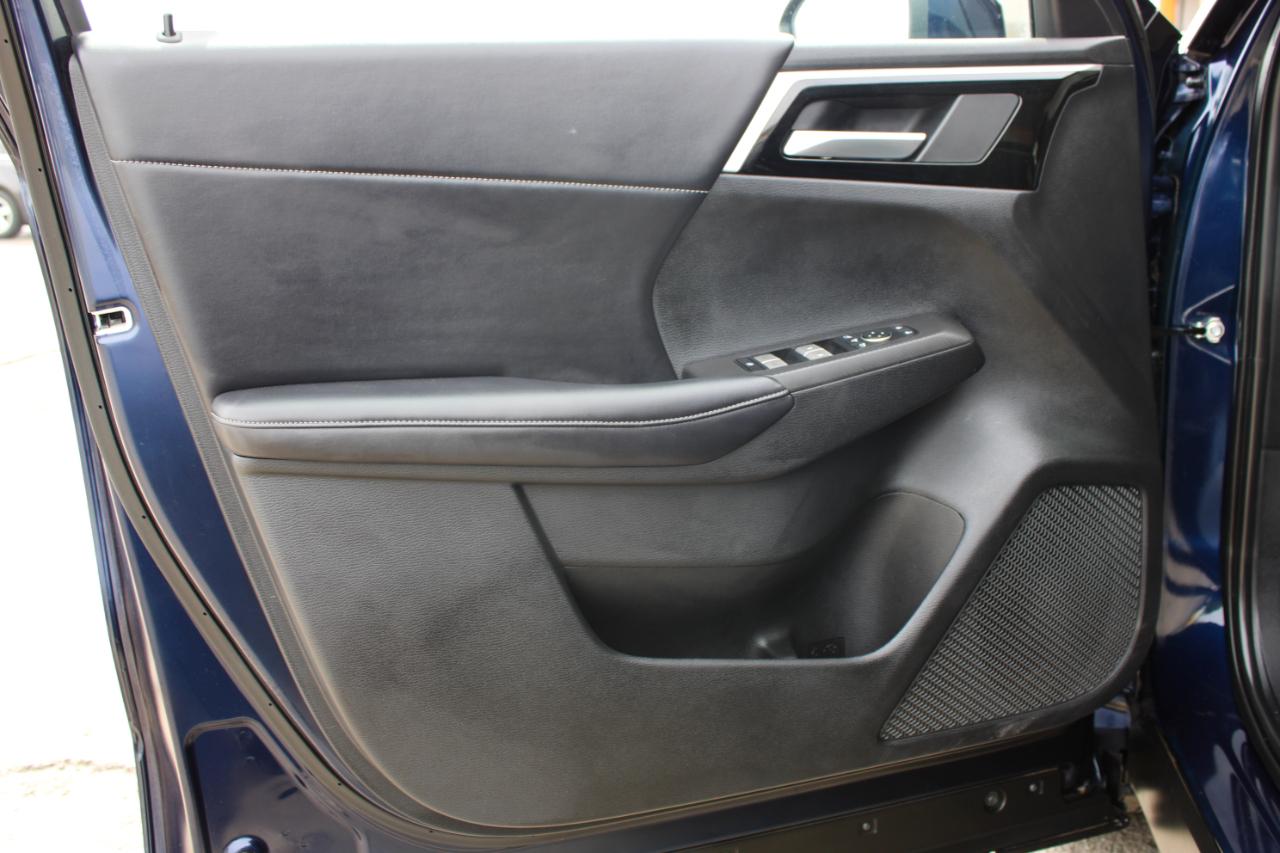 Mitsubishi Outlander SE FWD 2024