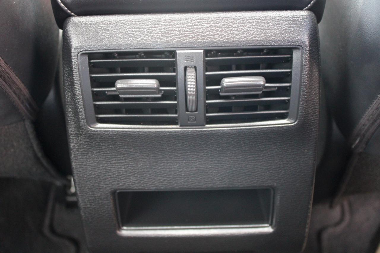 Mitsubishi Outlander SE FWD 2024