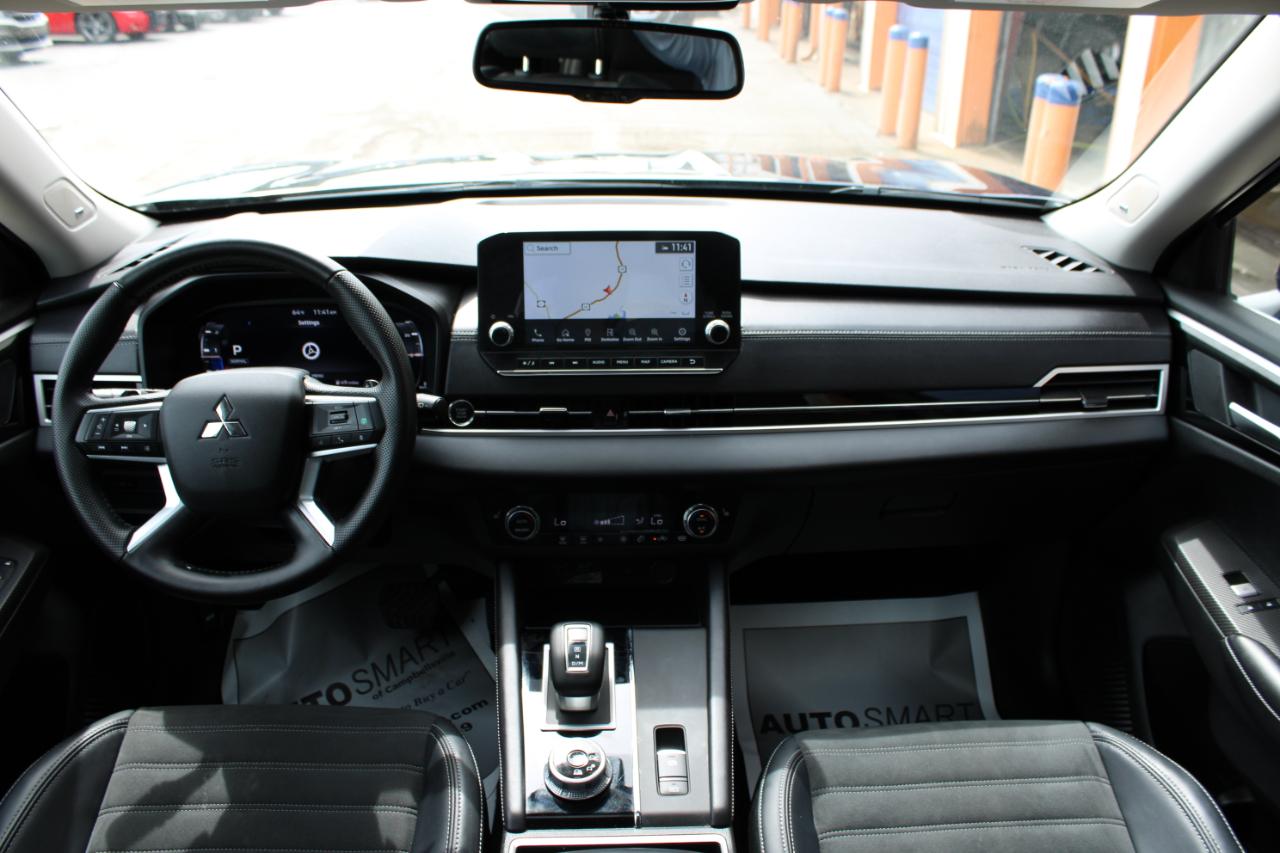 Mitsubishi Outlander SE FWD 2024