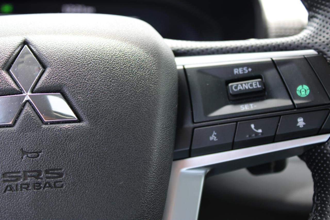 Mitsubishi Outlander SE FWD 2024