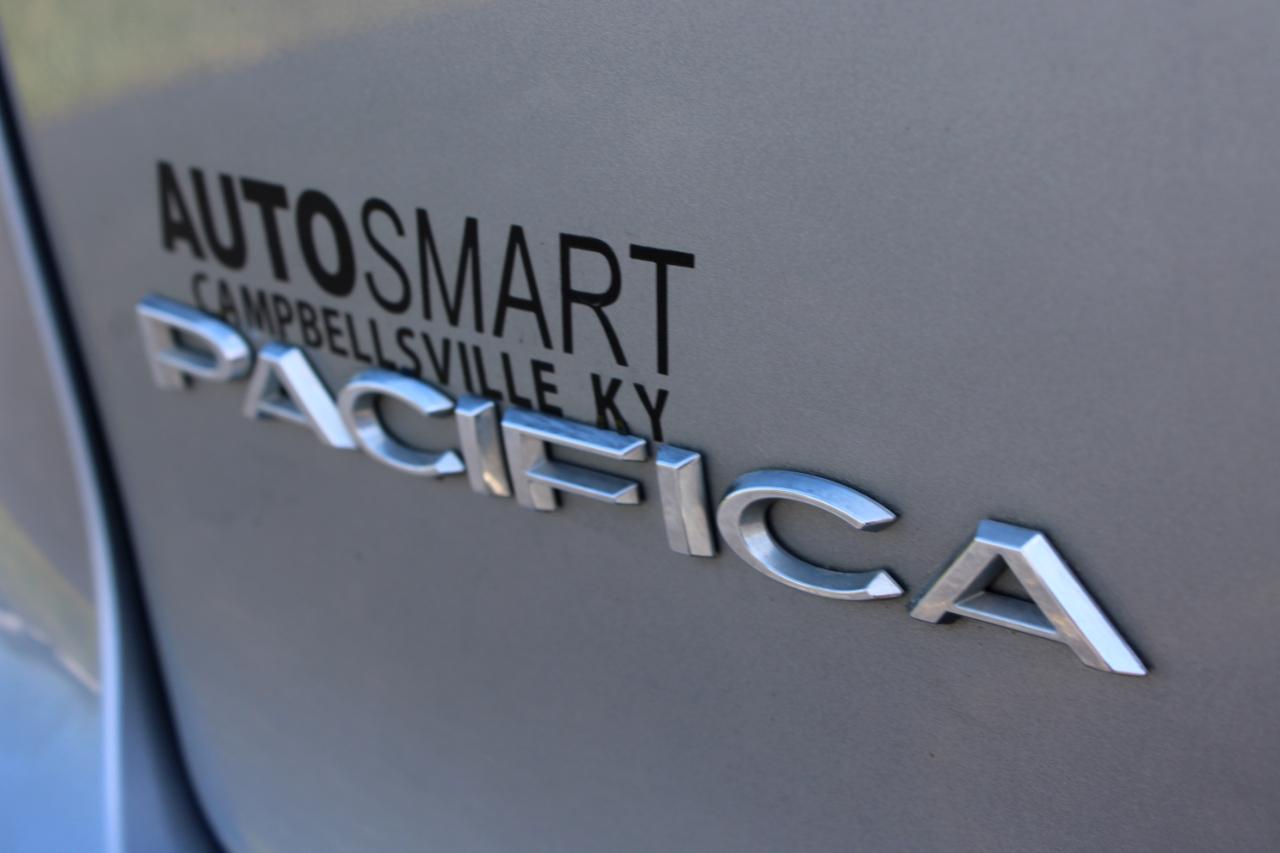 Chrysler Pacifica Limited 2018