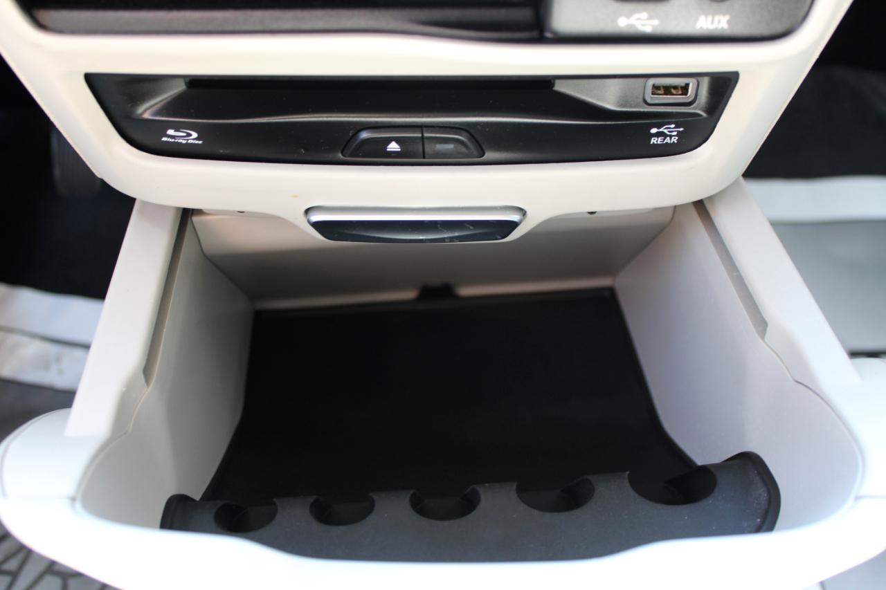 Chrysler Pacifica Limited 2018