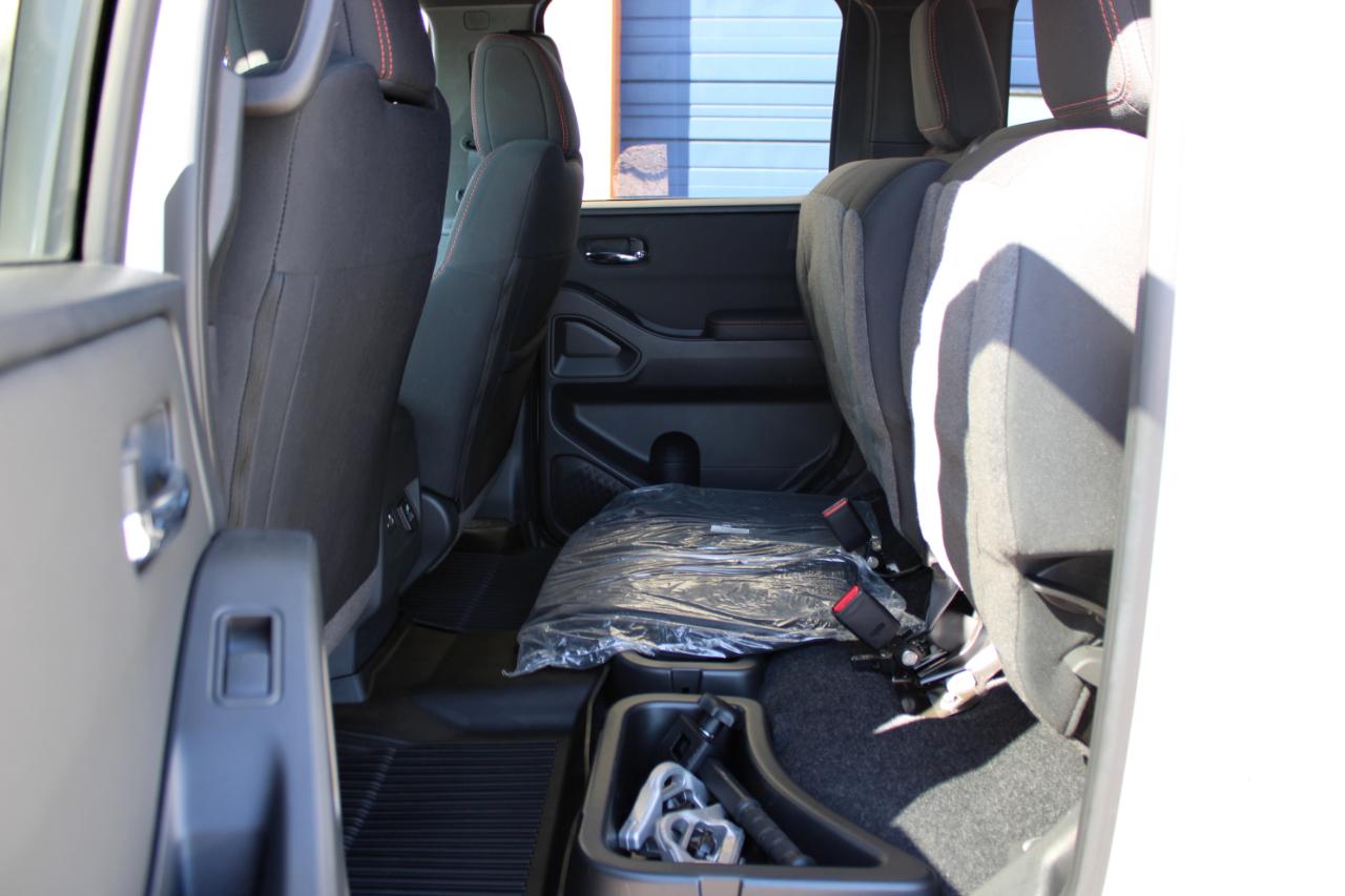 Nissan Frontier  2024