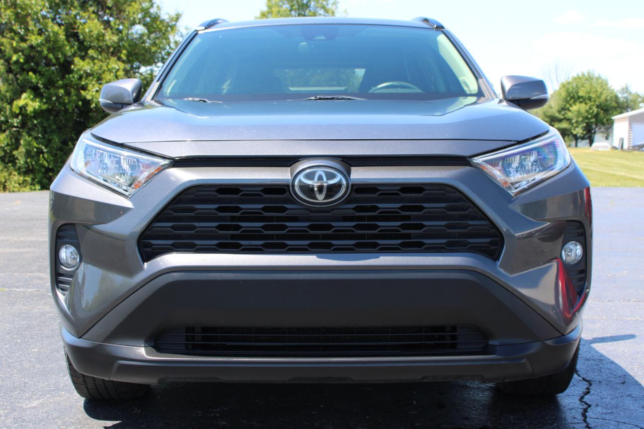 Toyota RAV4 XLE 2019