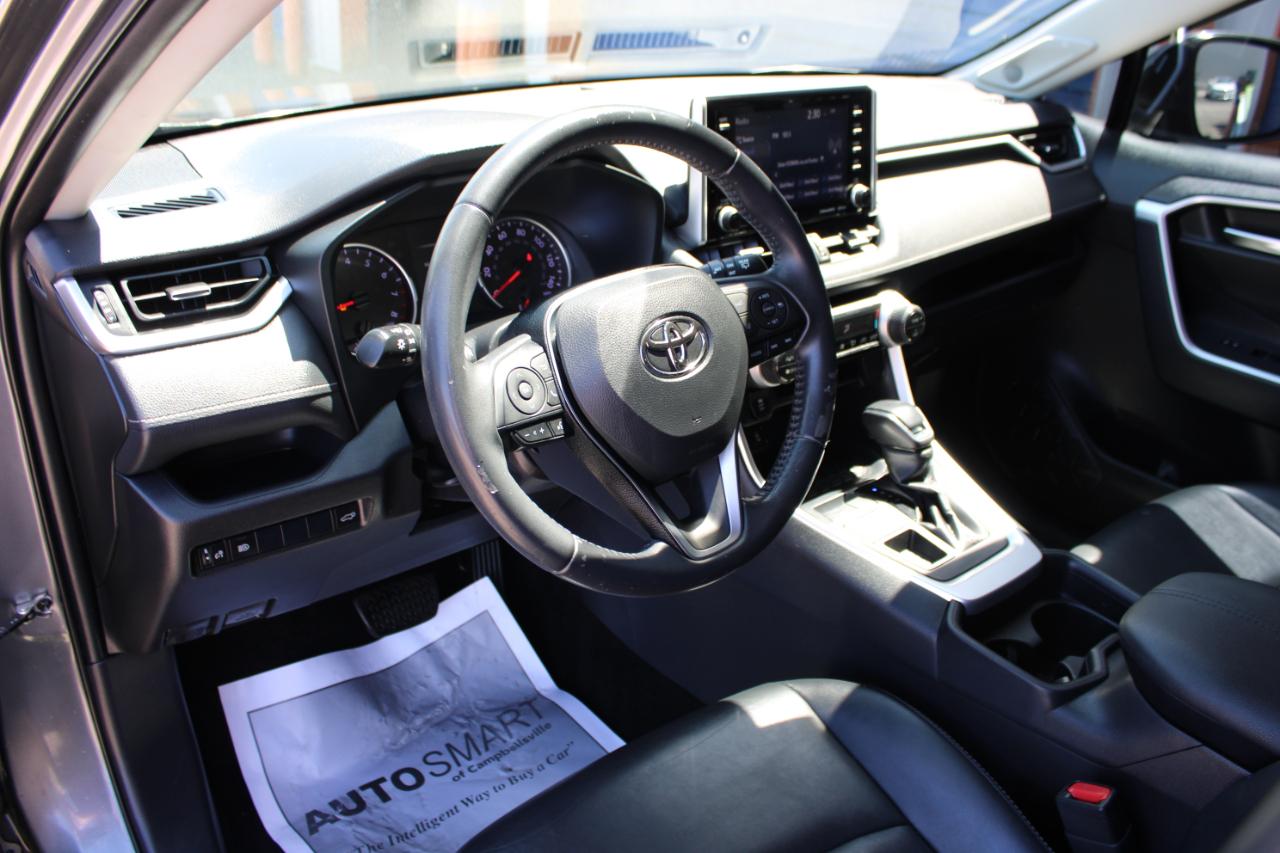 Toyota RAV4 XLE 2019