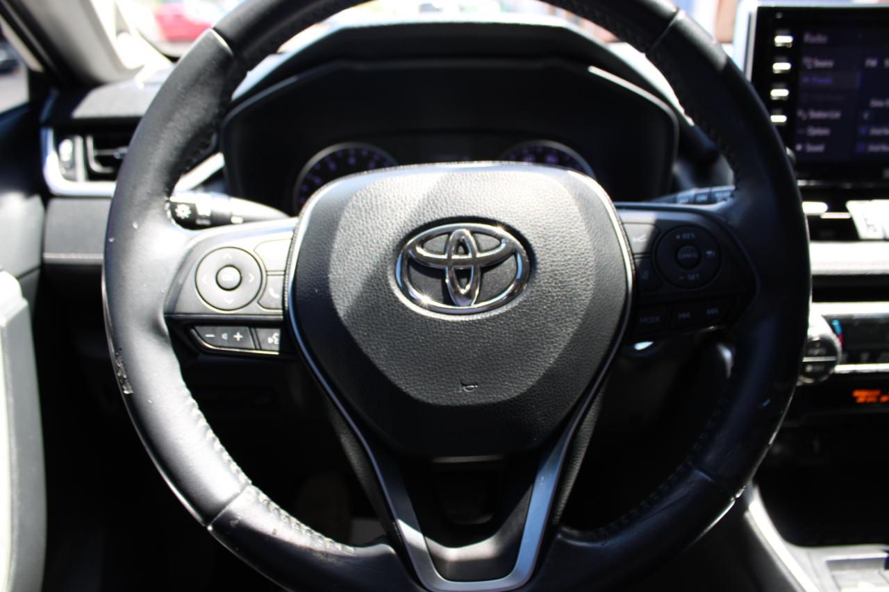 Toyota RAV4 XLE 2019