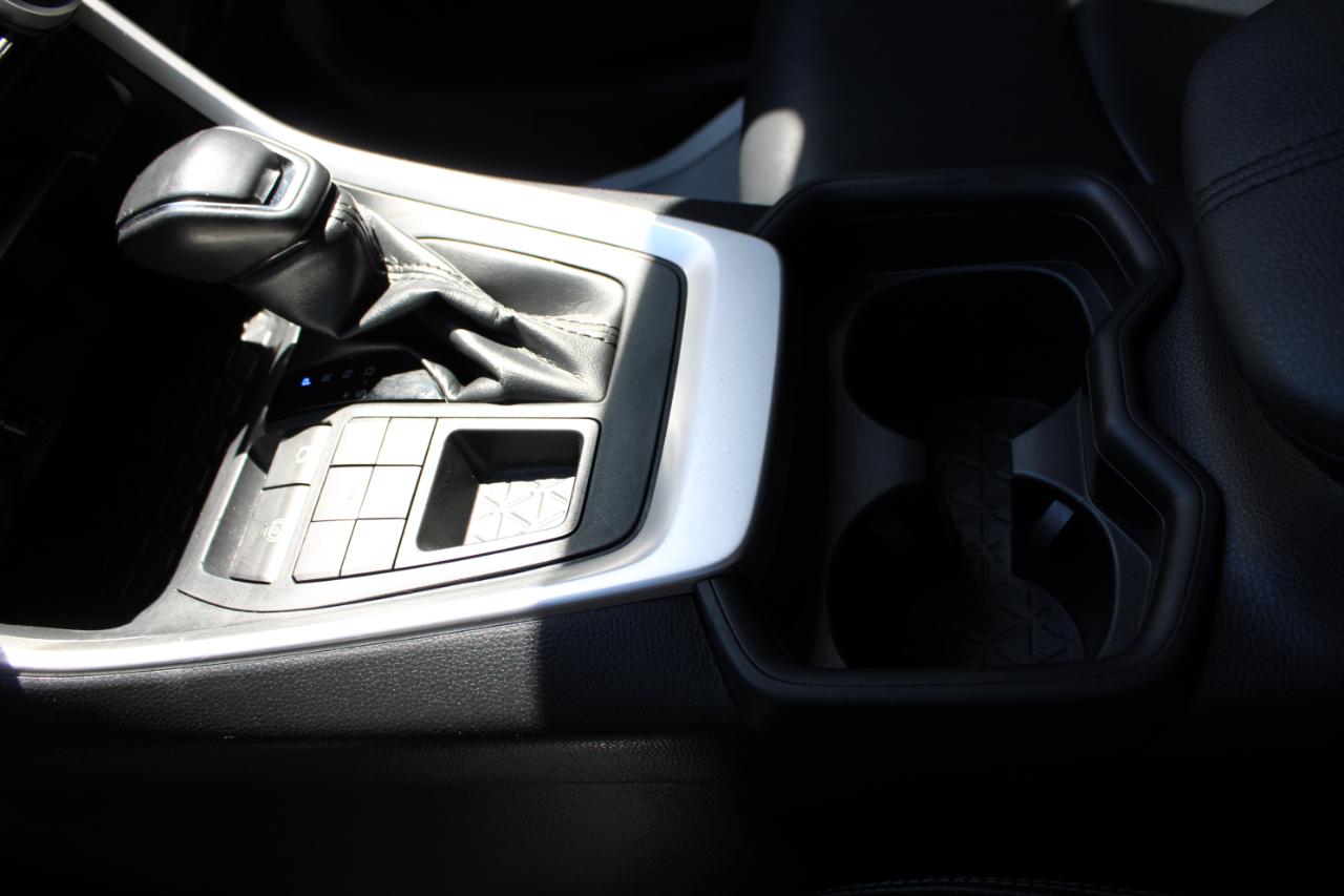 Toyota RAV4 XLE 2019