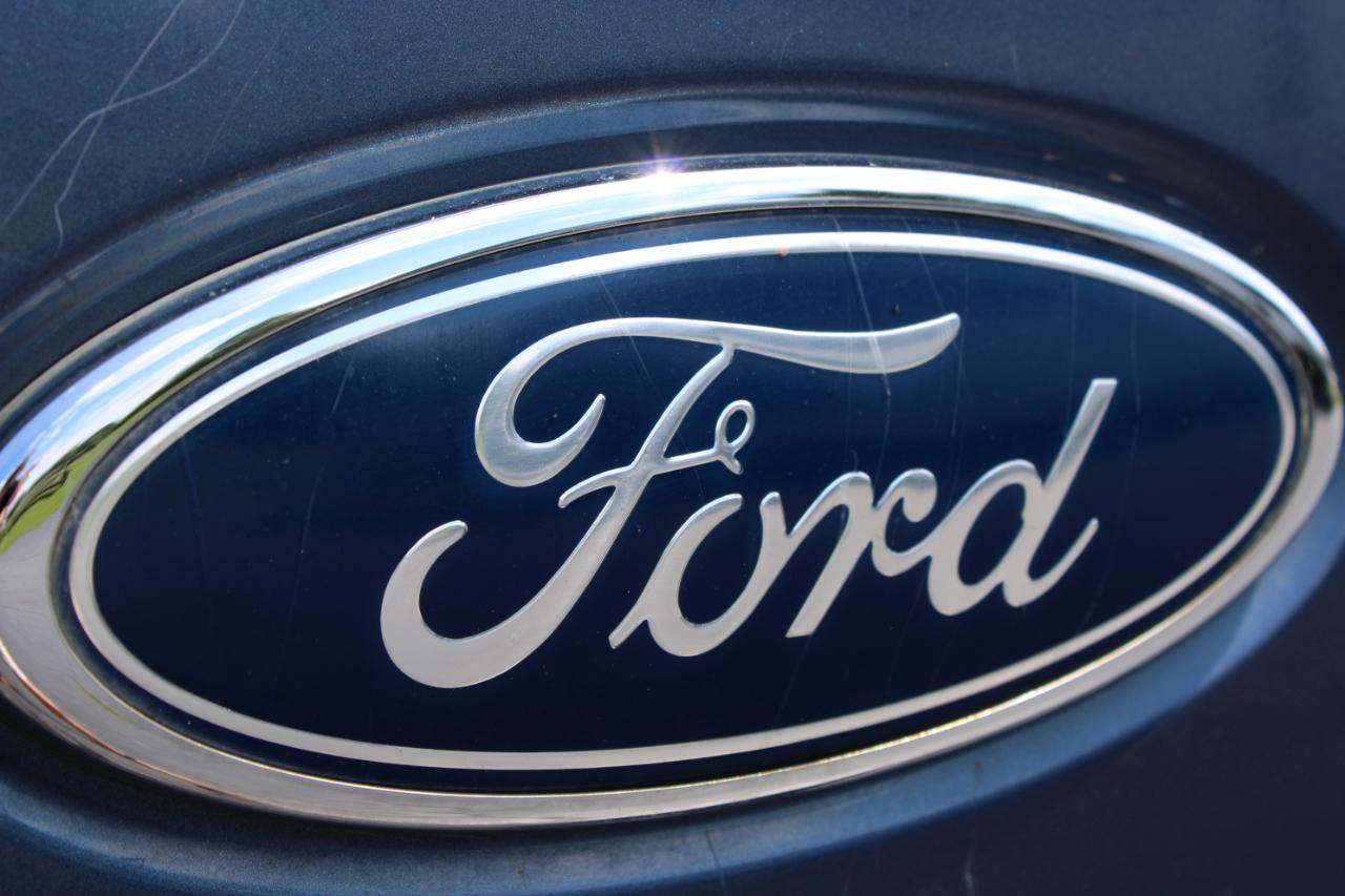 Ford F-150 XLT SuperCab 4WD 2005