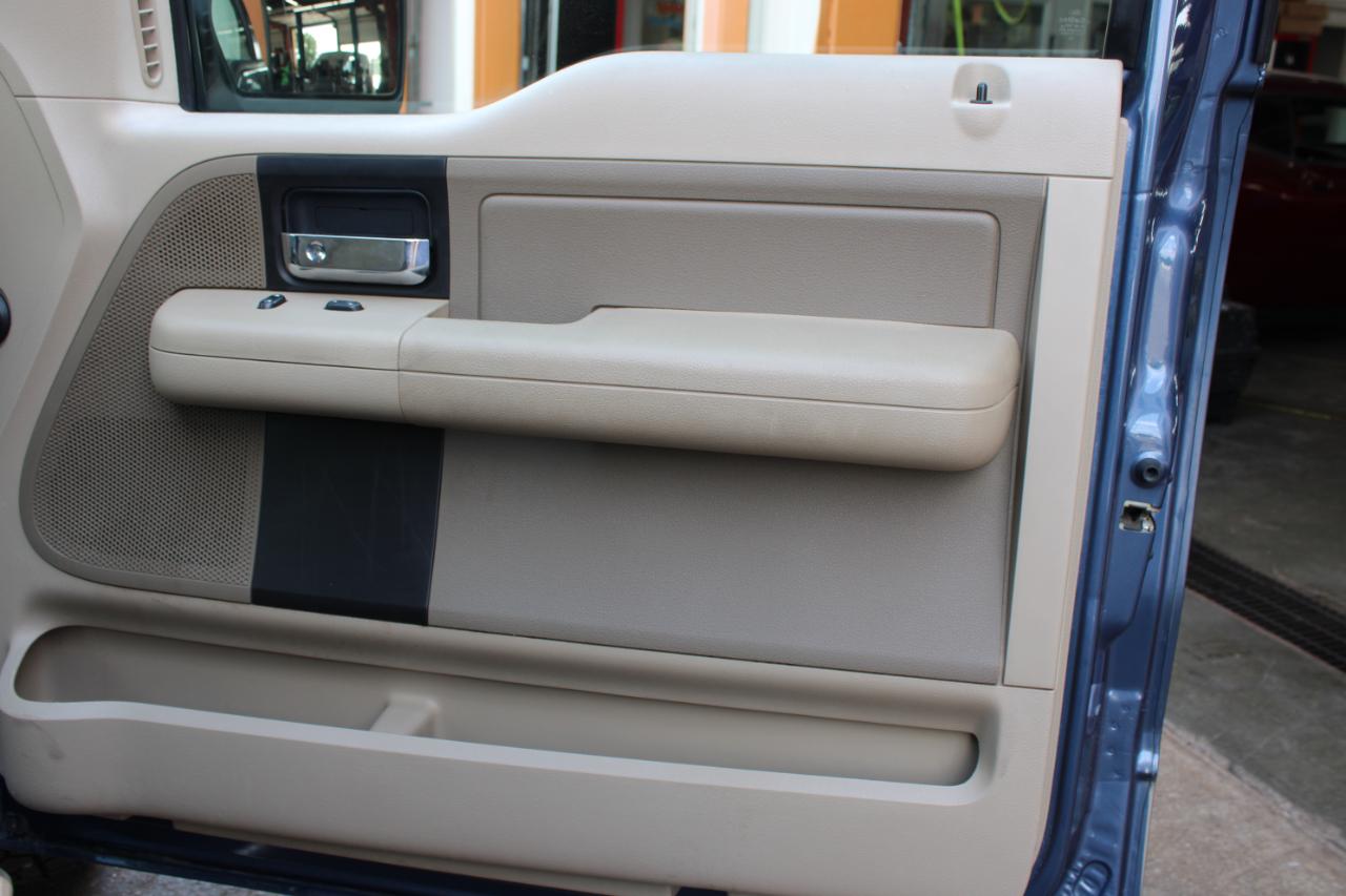 Ford F-150 XLT SuperCab 4WD 2005