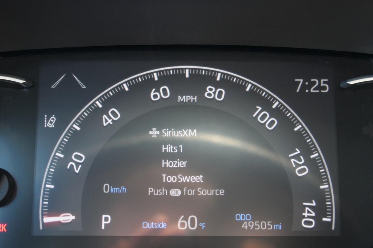 Toyota RAV4 LE 2023