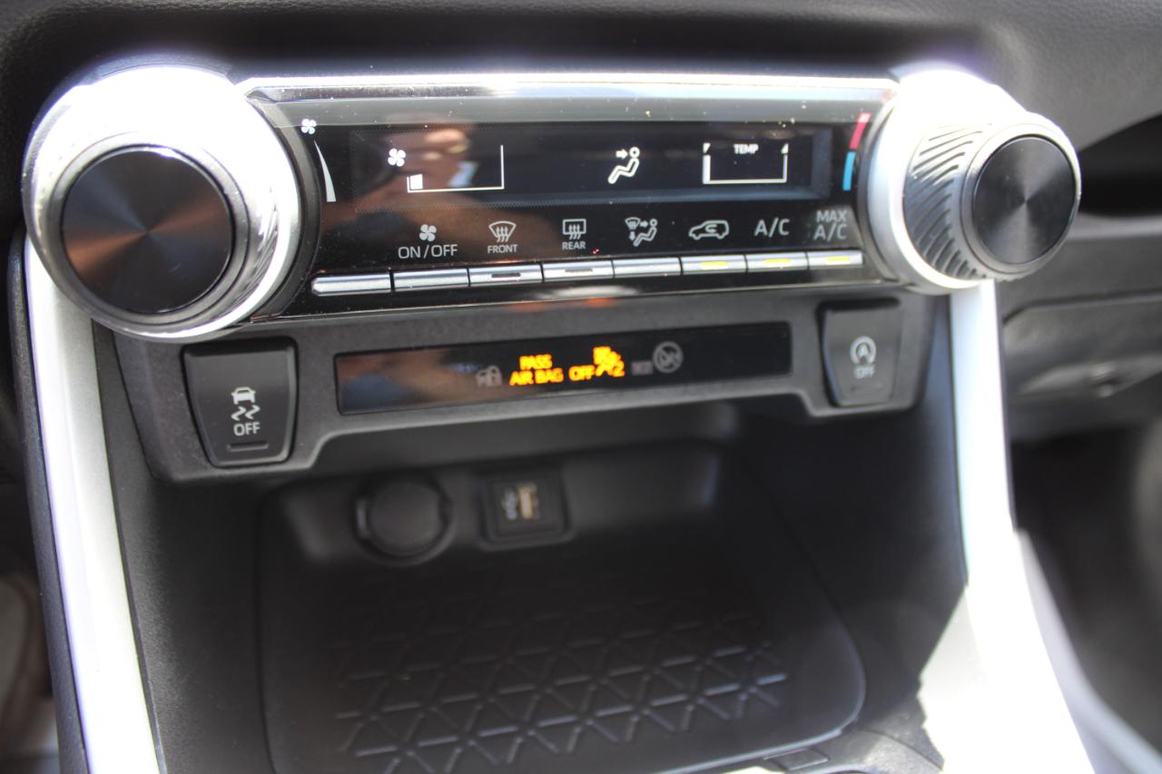 Toyota RAV4 LE 2023
