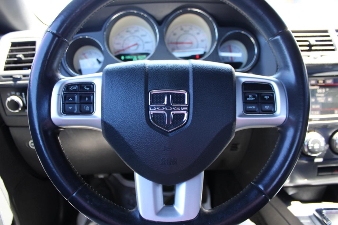 Dodge Challenger SXT 2014