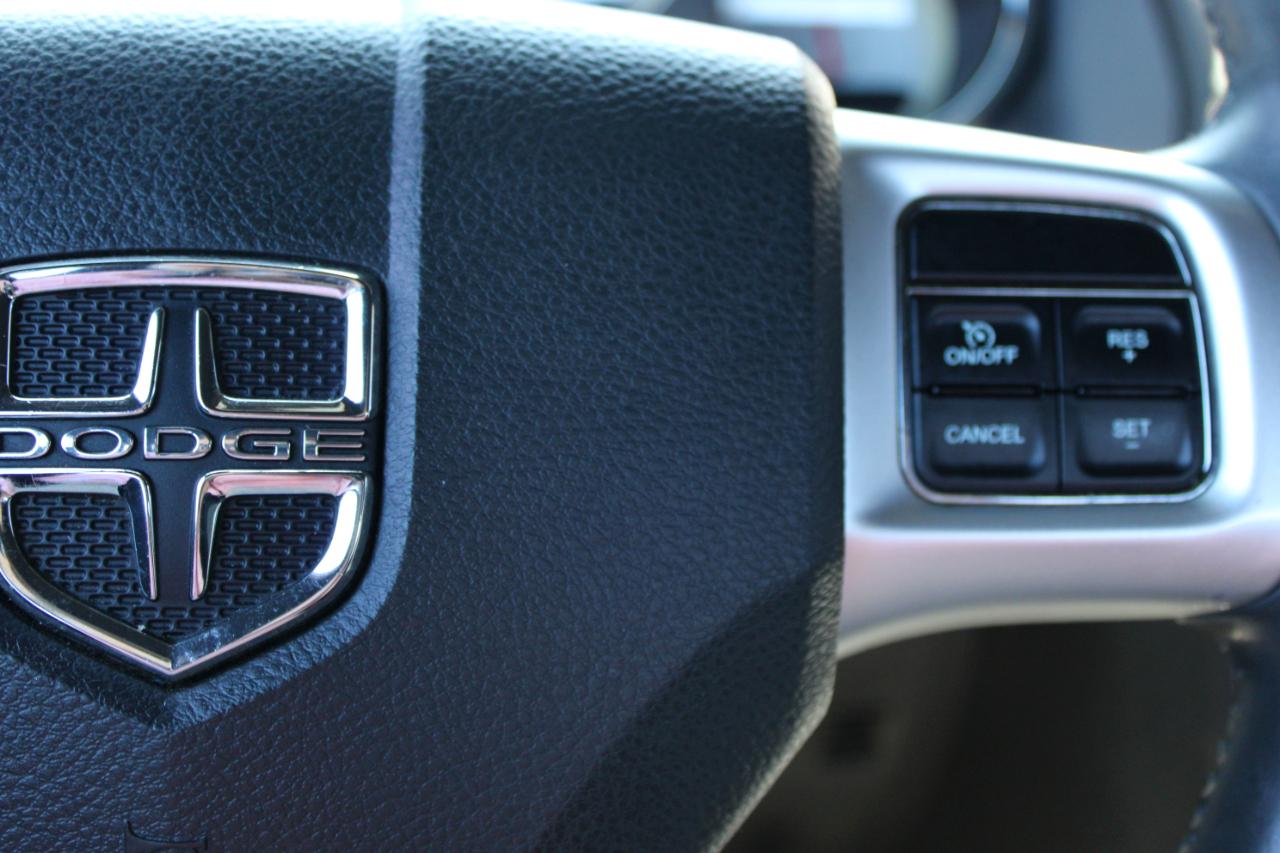 Dodge Challenger SXT 2014