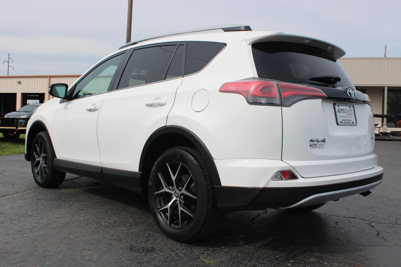 Toyota RAV4  2016