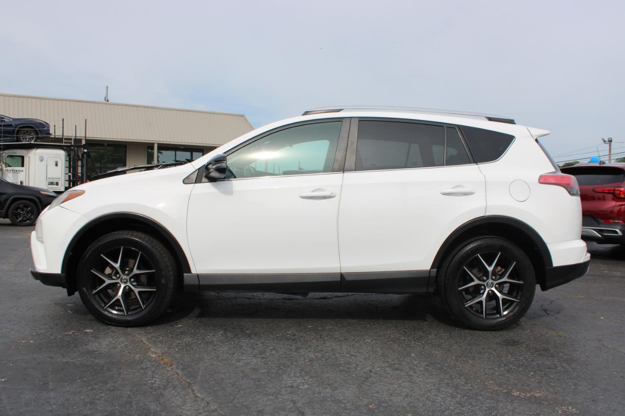 Toyota RAV4  2016