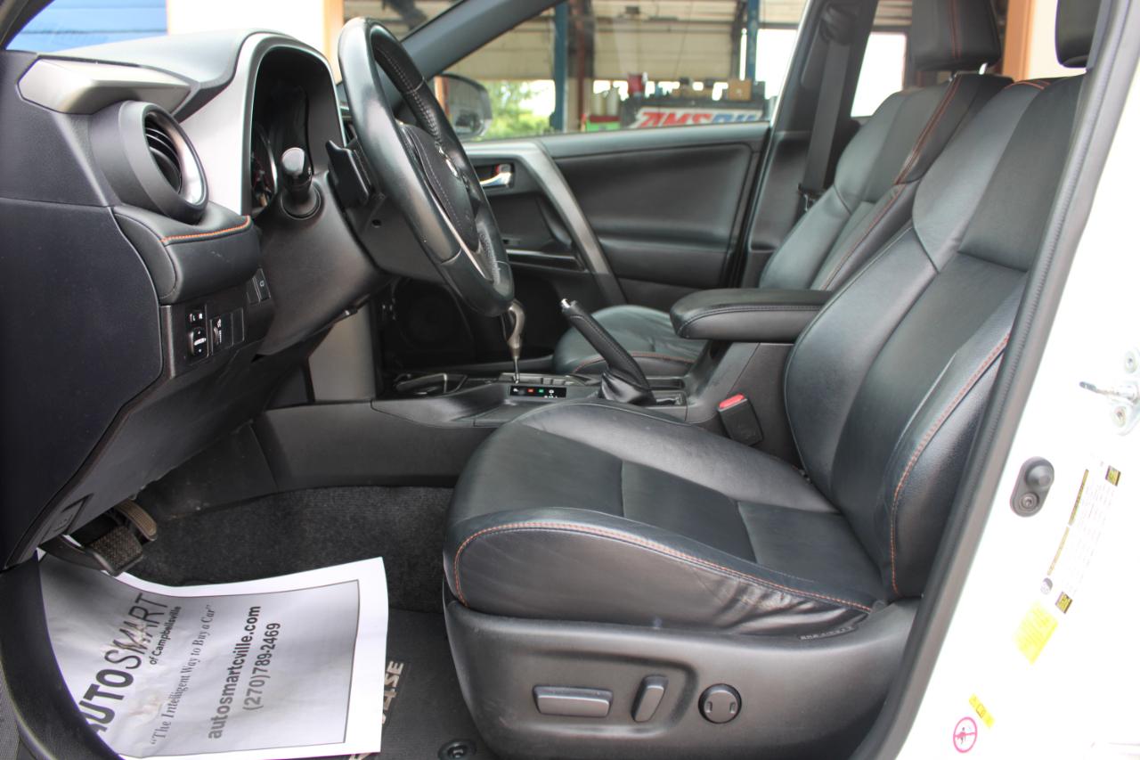 Toyota RAV4  2016