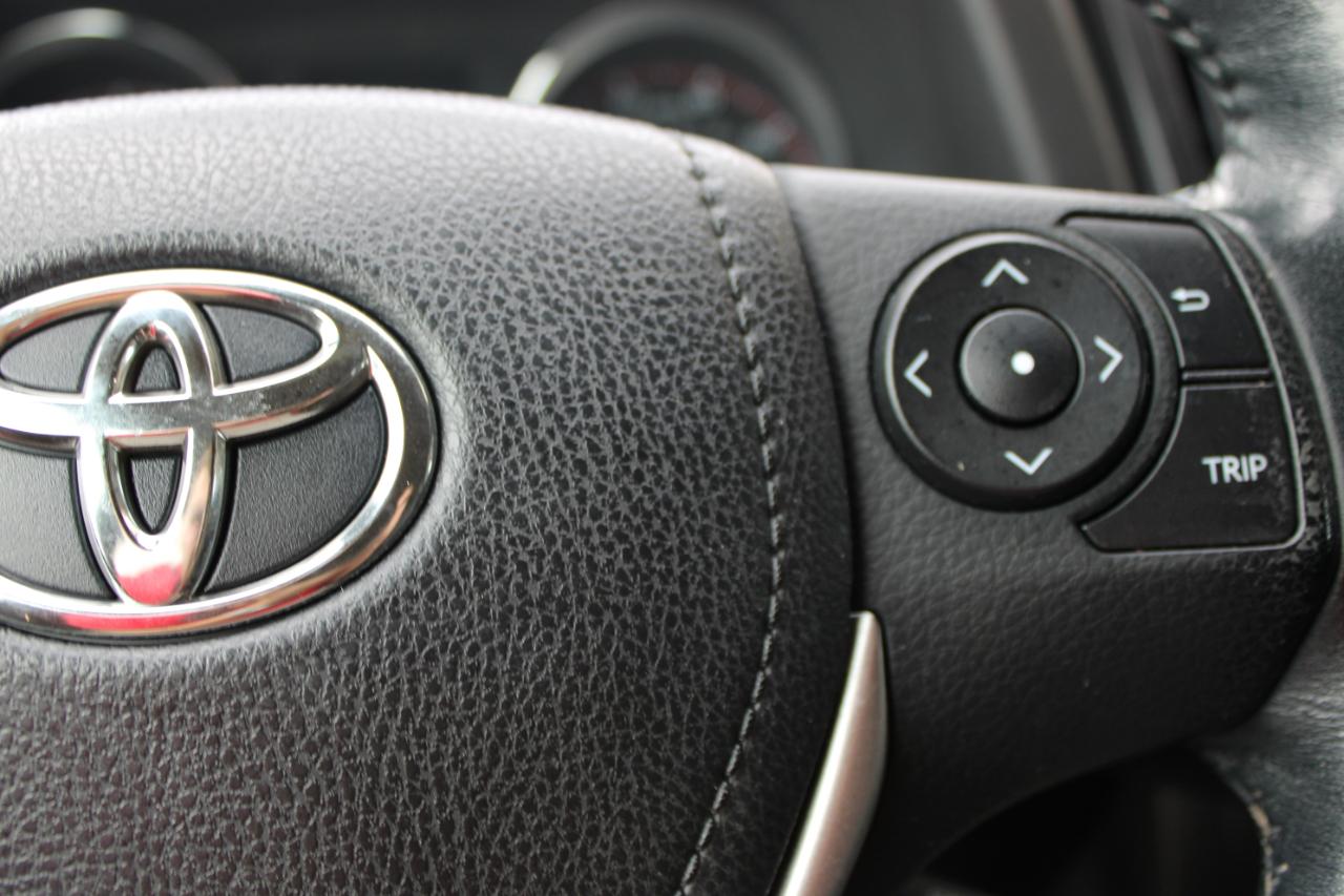Toyota RAV4  2016