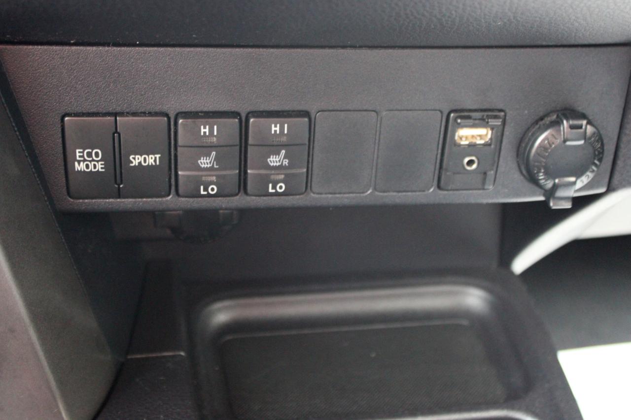 Toyota RAV4  2016