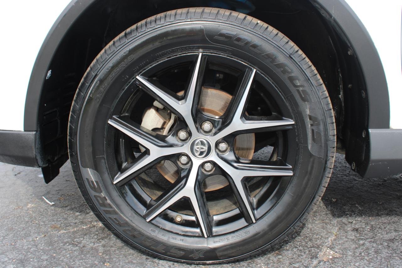 Toyota RAV4  2016