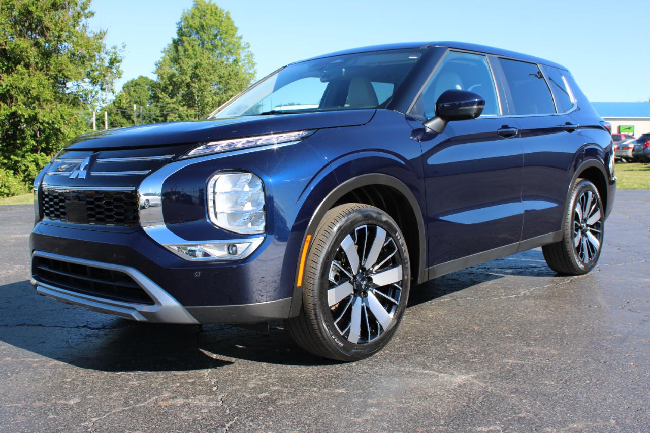 Mitsubishi Outlander SE 2WD 2025
