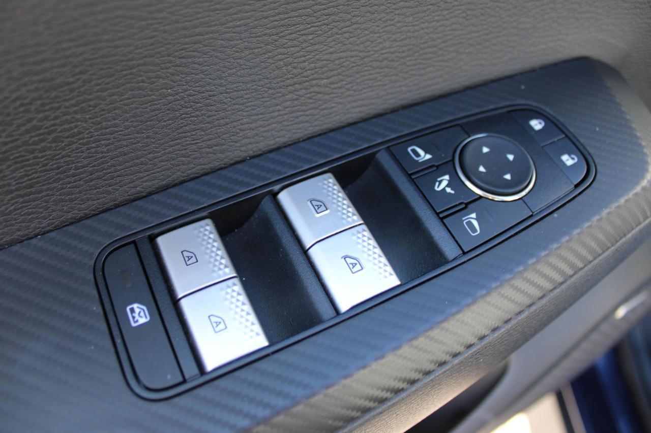 Mitsubishi Outlander SE 2WD 2025