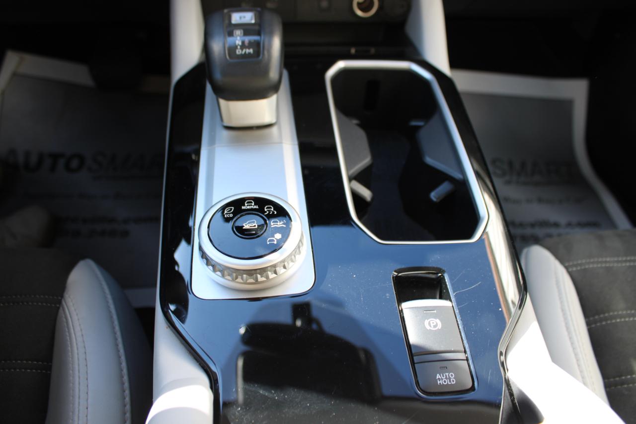 Mitsubishi Outlander SE 2WD 2025