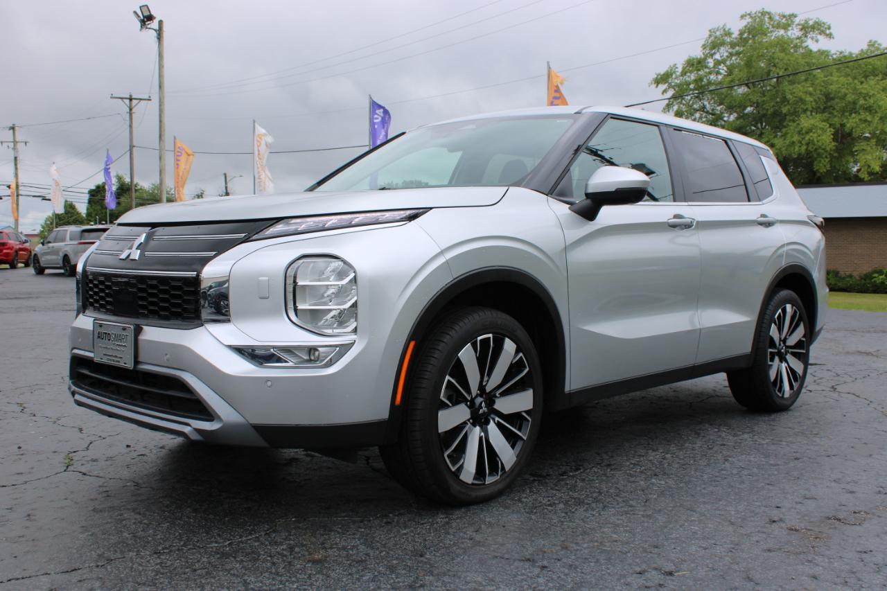 Mitsubishi Outlander SE 4WD 2025