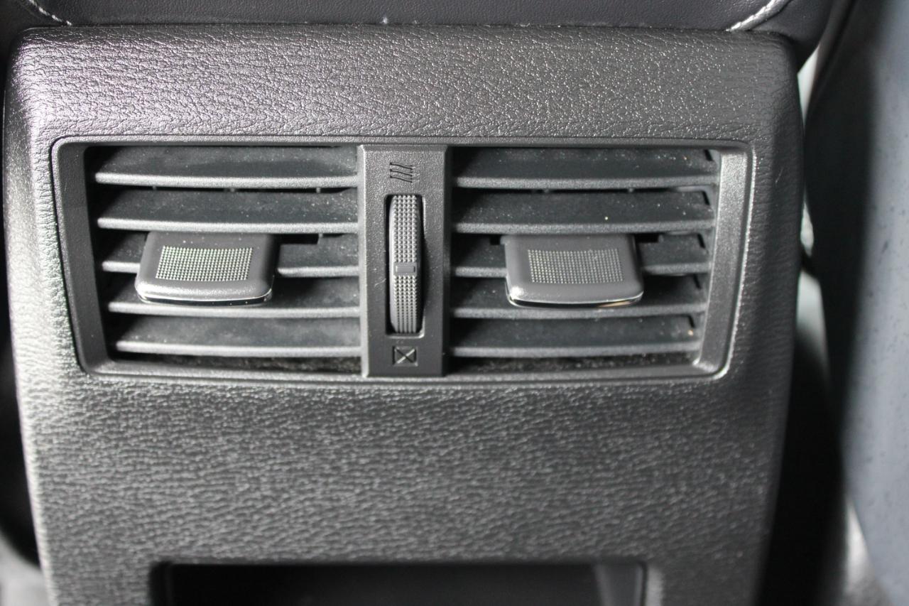 Mitsubishi Outlander SE 4WD 2025