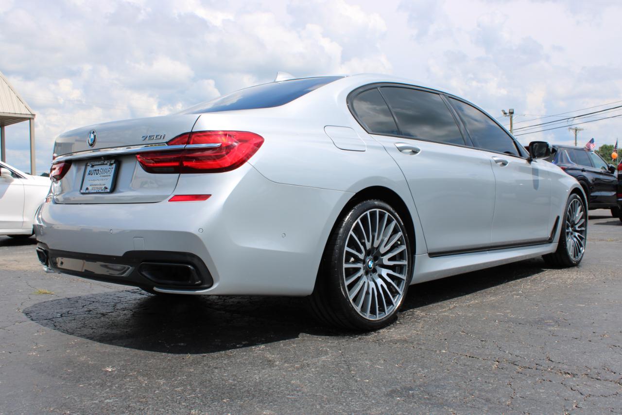BMW 7-Series 750i 2017
