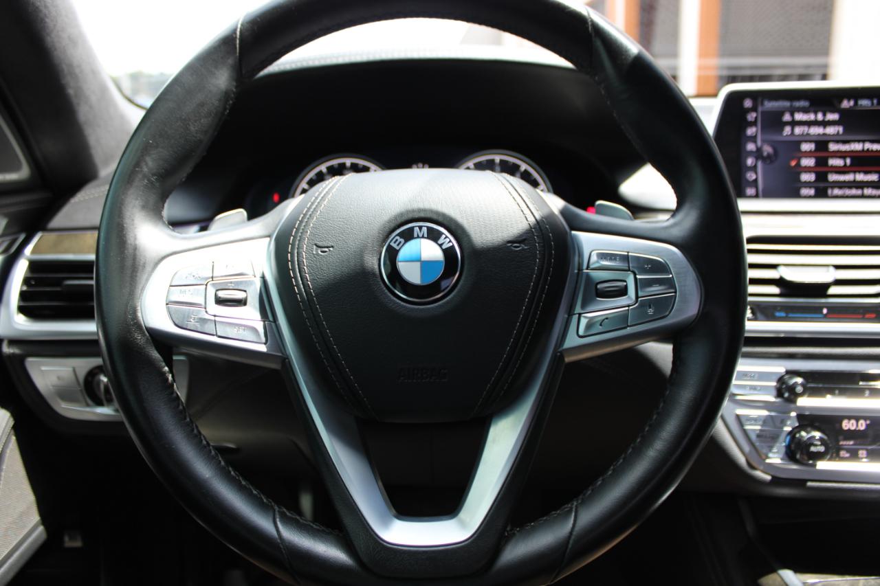 BMW 7-Series 750i 2017