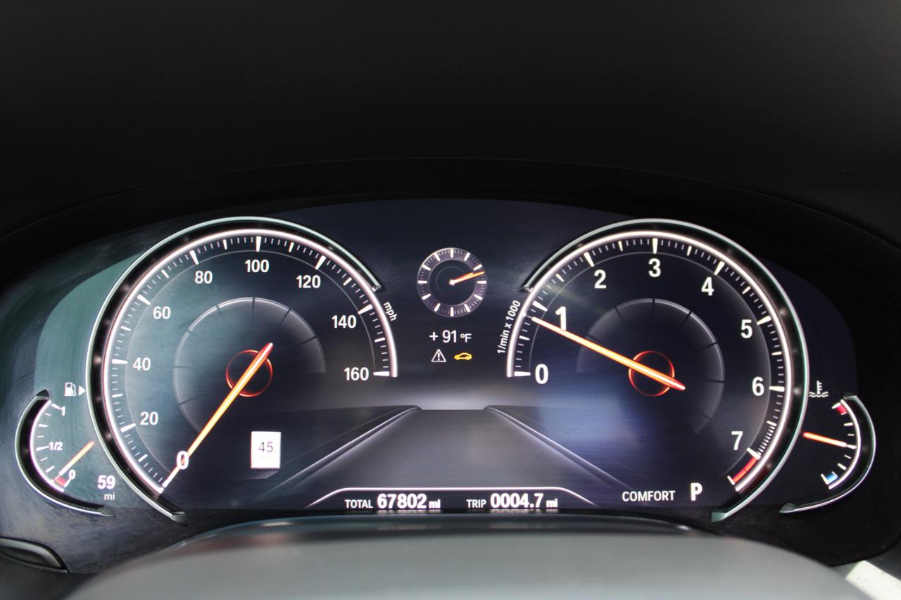 BMW 7-Series 750i 2017