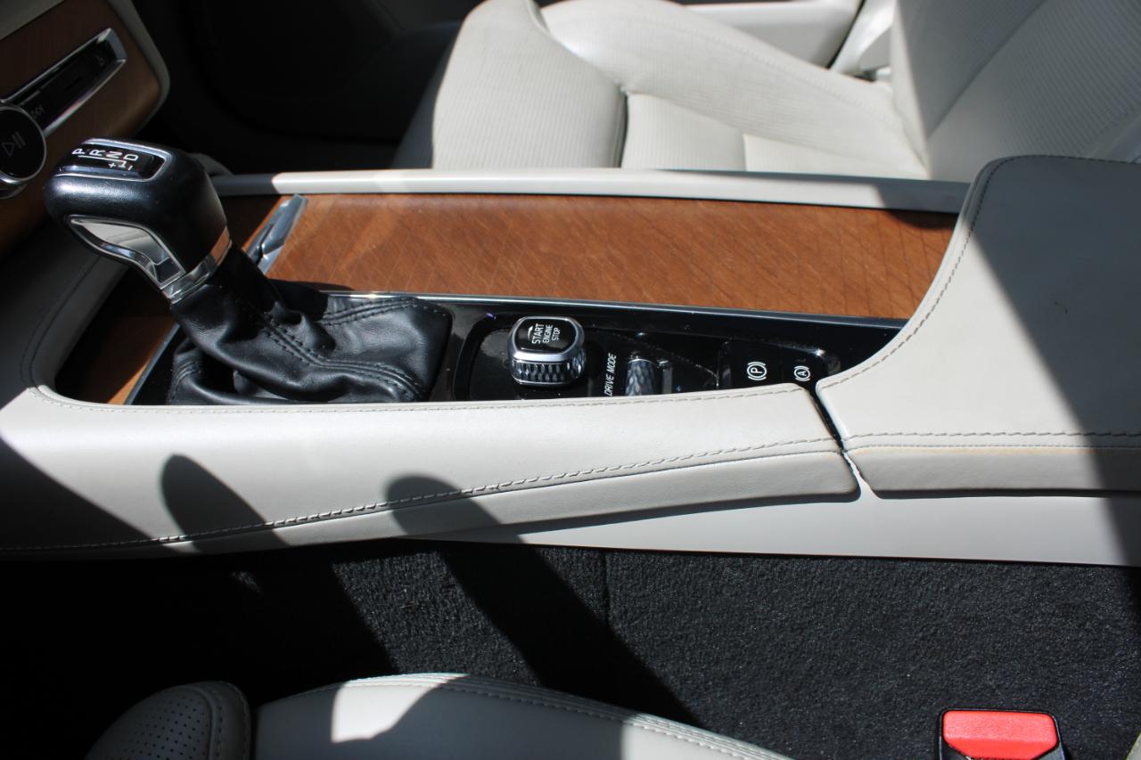 Volvo XC90 T6 AWD 2019