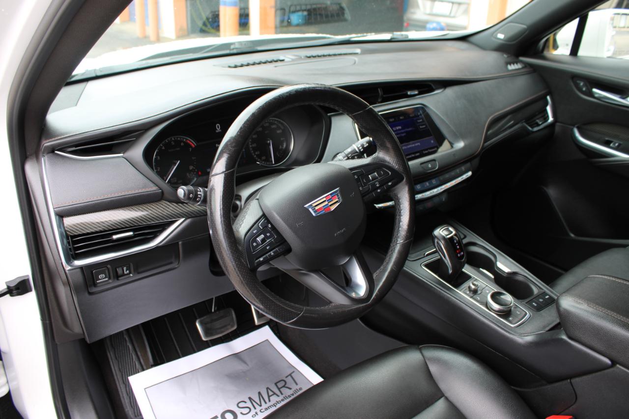 Cadillac XT4 Sport AWD 2019