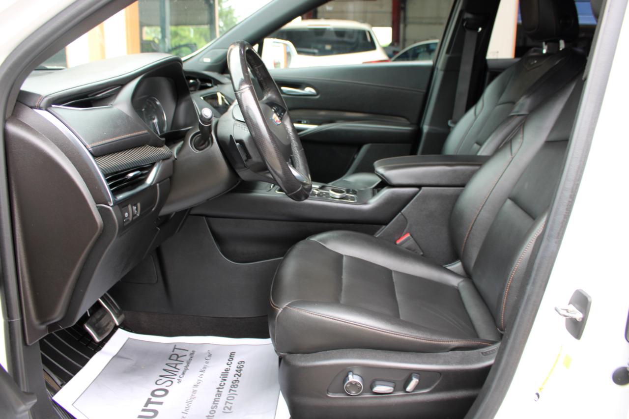 Cadillac XT4 Sport AWD 2019