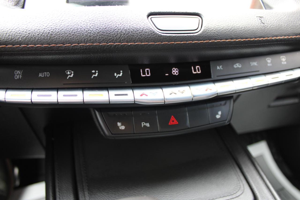 Cadillac XT4 Sport AWD 2019