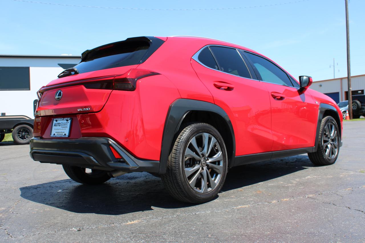 Lexus UX 200 F SPORT 2019